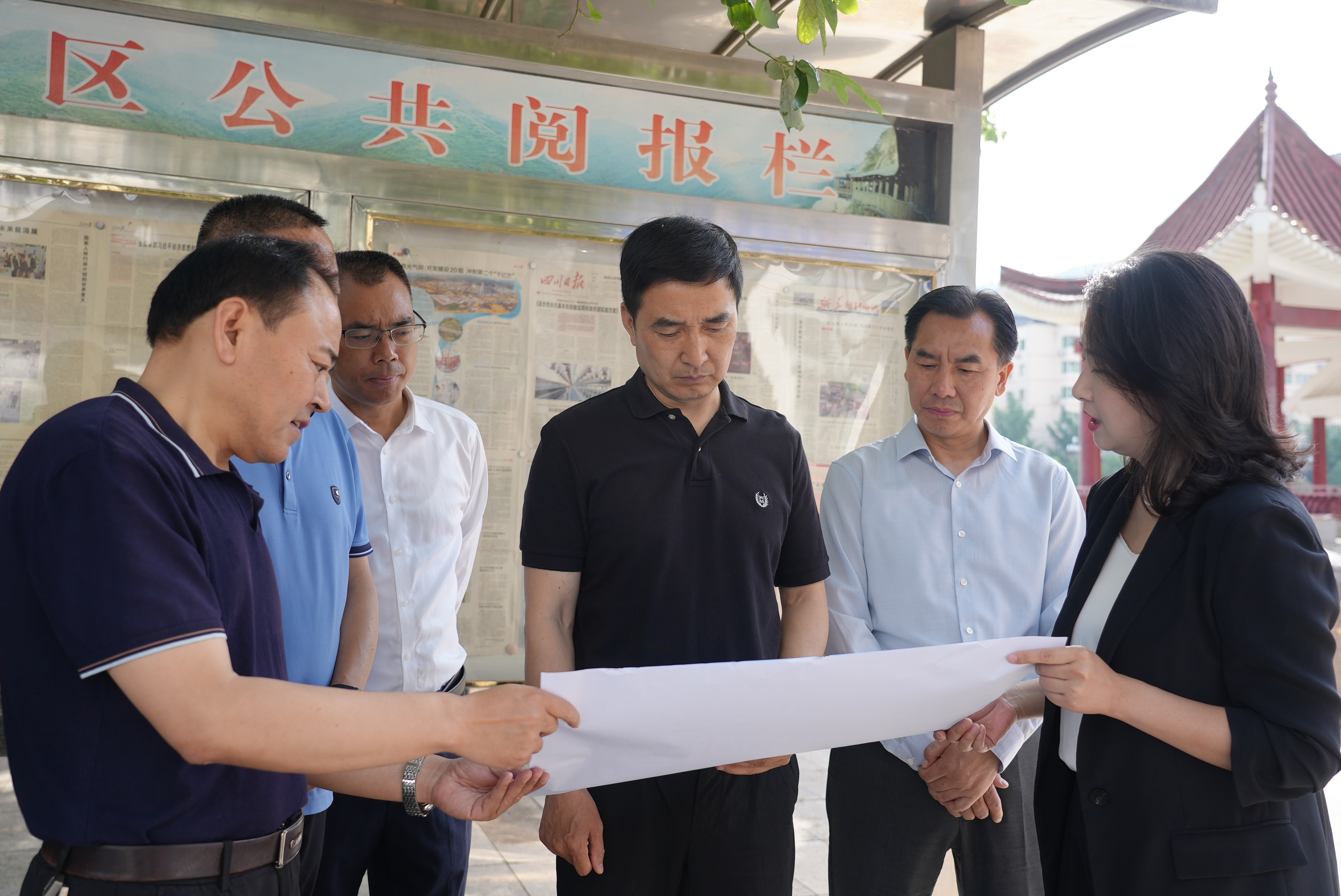 曹建奎来我区调研指导综治中心规范化建设工作